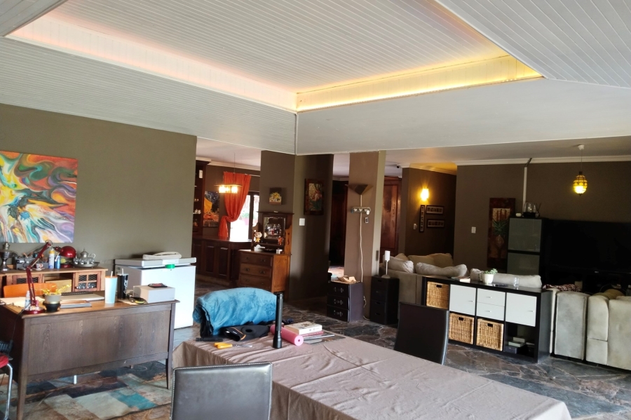 4 Bedroom Property for Sale in Broederstroom North West